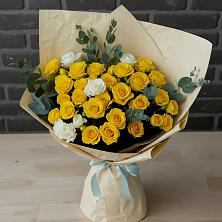 Букет цветов из:  Розы в Спартак