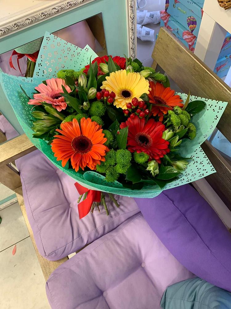 Букет цветов из: Герберы, Хризантемы и Альстромерии в Спартак