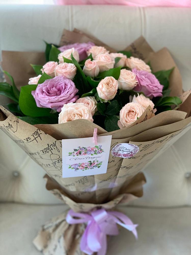 Букет цветов из: Розы в Спартак