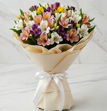 Букет цветов из:  Альстромерии в Спартак