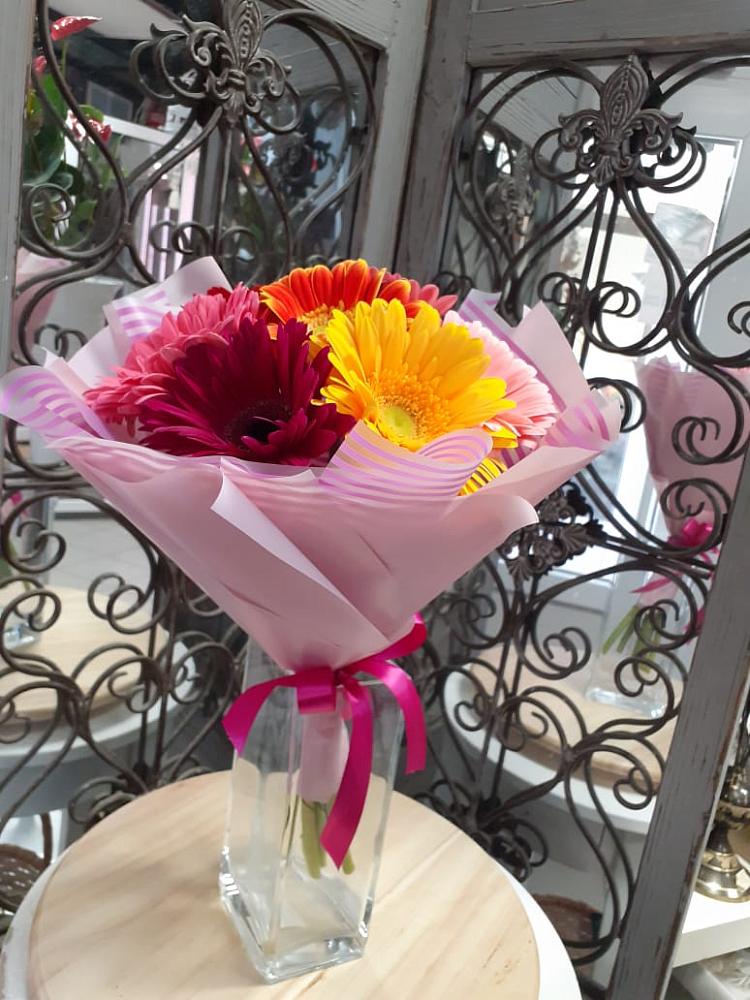 Букет цветов из: Герберы в Спартак