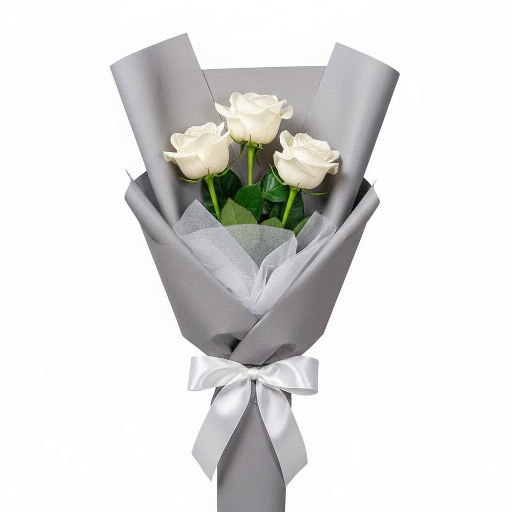 Букет 3 белые розы в Спартак