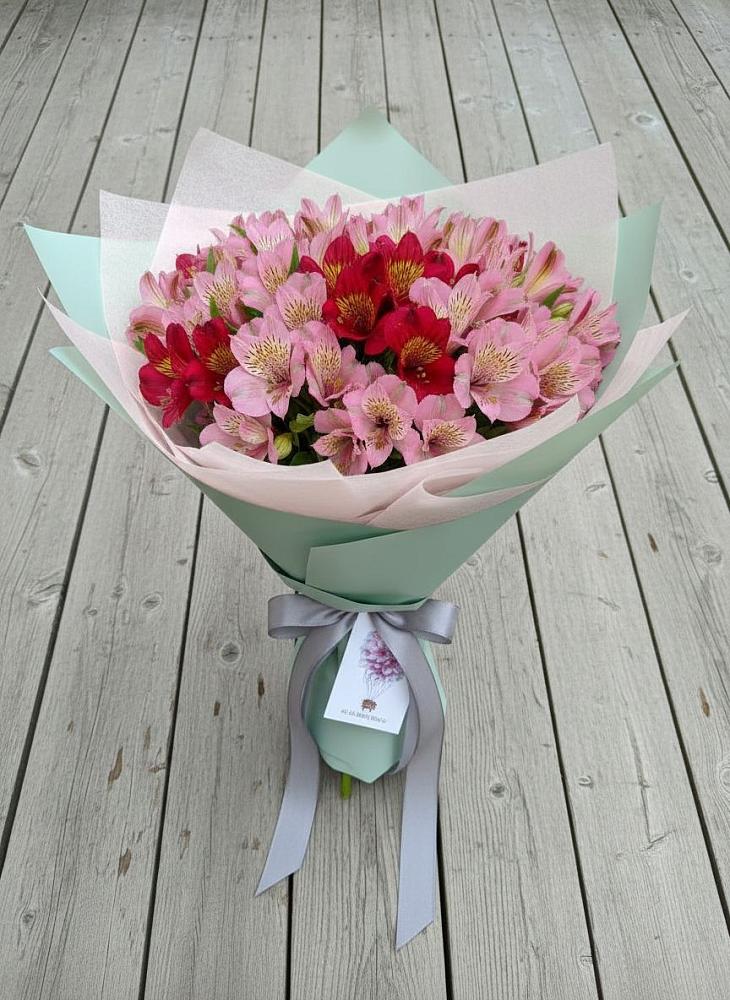 Букет цветов из: Альстромерии в Спартак