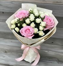 Букет цветов из:  Розы в Спартак