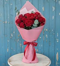 Букет цветов из:  Розы в Спартак