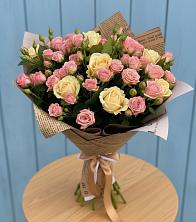 Букет цветов из:  Розы в Спартак