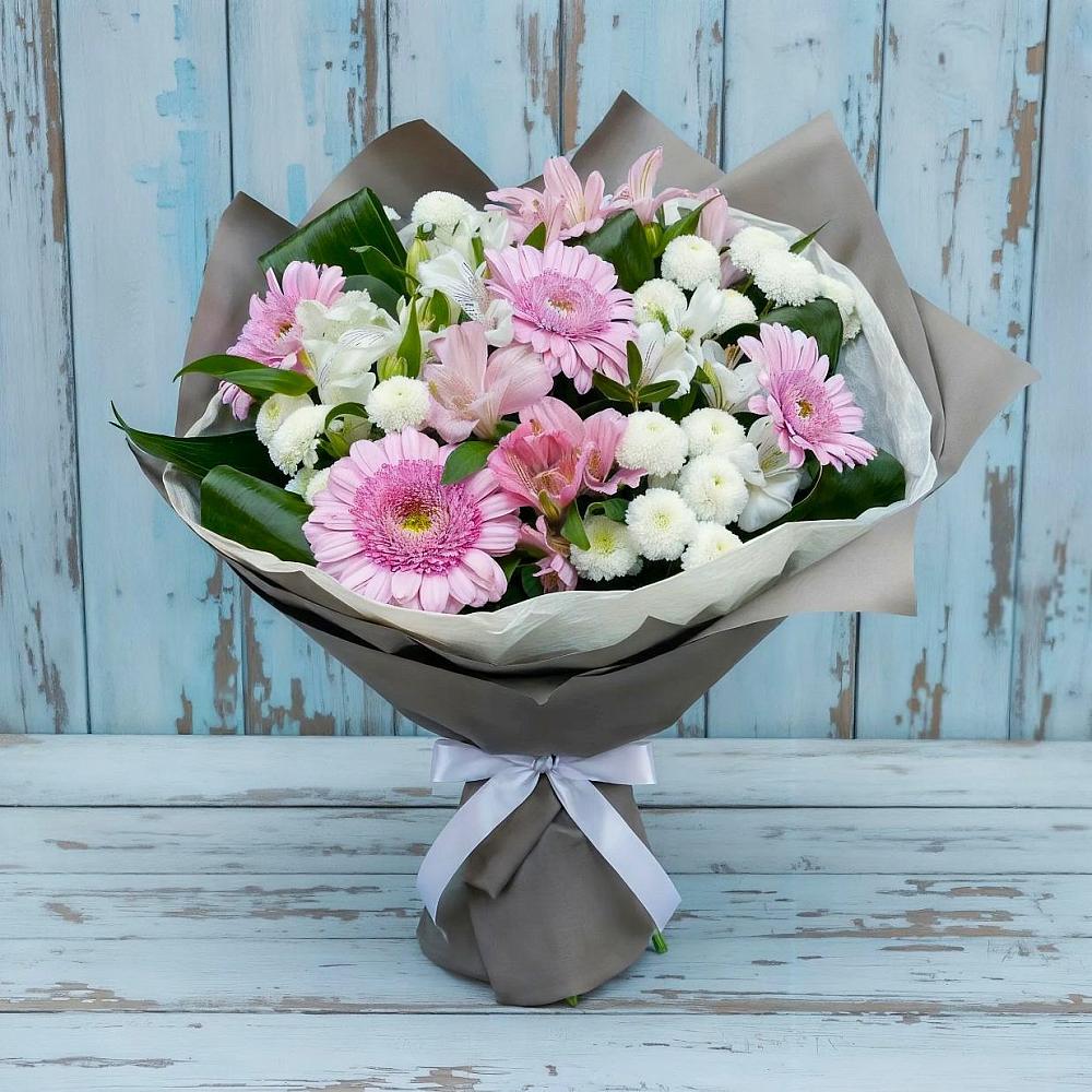 Букет цветов из: Герберы, Альстромерии и Хризантемы в Спартак