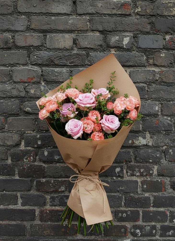 Букет цветов из: Розы в Спартак