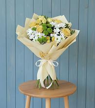 Букет цветов из:  Хризантемы и Розы в Спартак