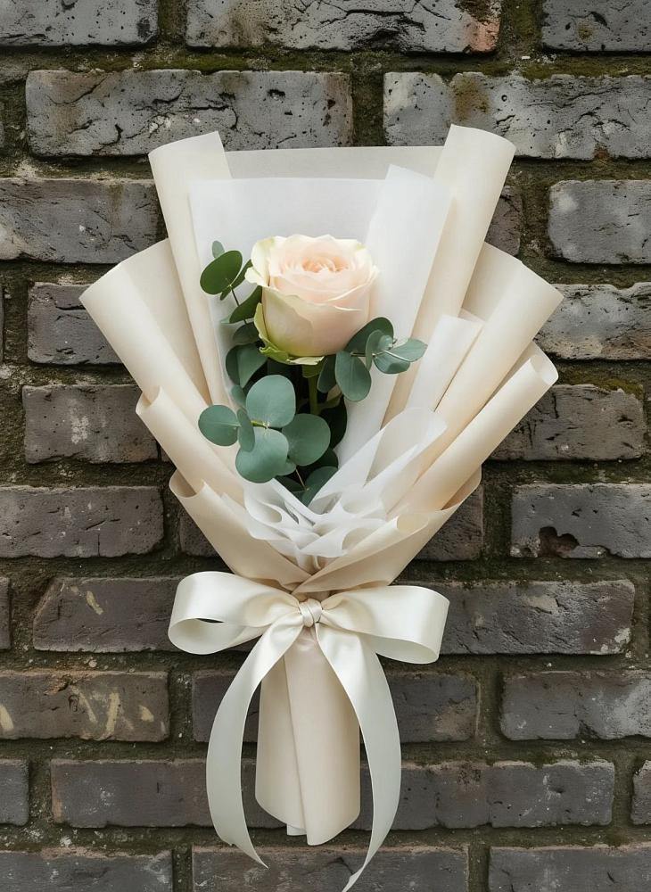 Букет цветов из: Розы в Спартак