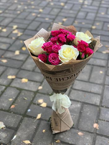 Букет цветов из: Розы в Спартак