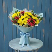 Букет цветов из:  Альстромерии и Хризантемы в Спартак