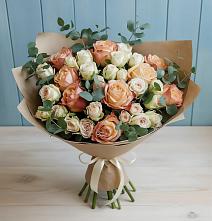 Букет цветов из:  Альстромерии и Розы в Спартак