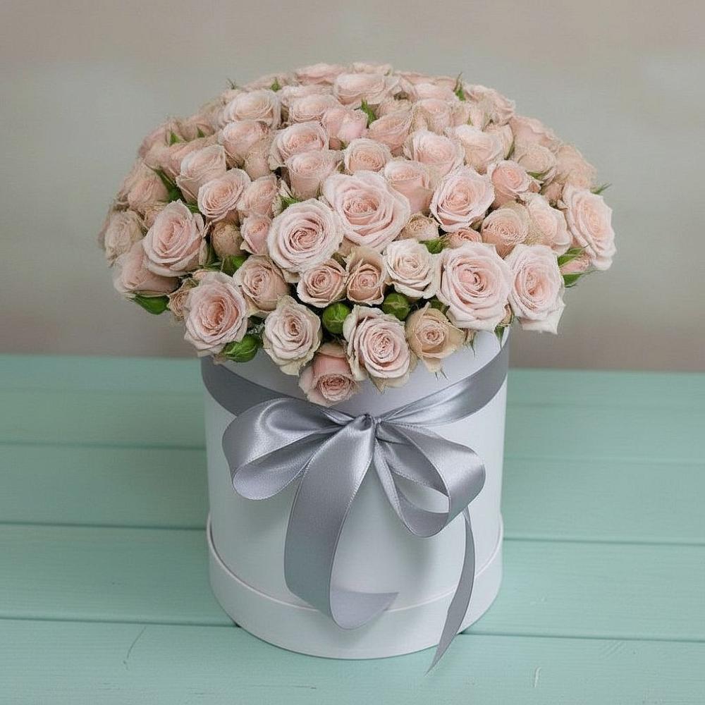 Цветочная композиция из Розы в шляпной коробке в Спартак